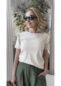 Fodros vállú felső