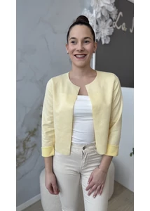 Sara velúrhatású  felkapós kabátka