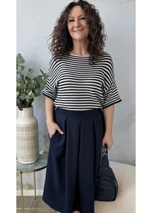 Denevér ujjú csíkos felső