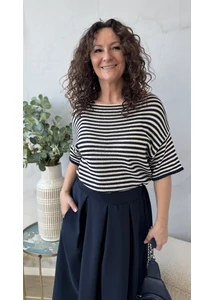 Denevér ujjú csíkos felső