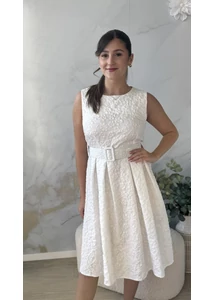 Elegáns nyomott mintás ruha