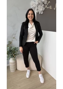 Szűk fazonú elegáns nadrág